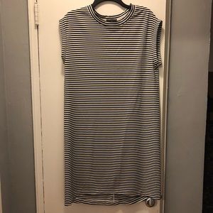 🎀NWOT Stripe Tunic or Dress🎀